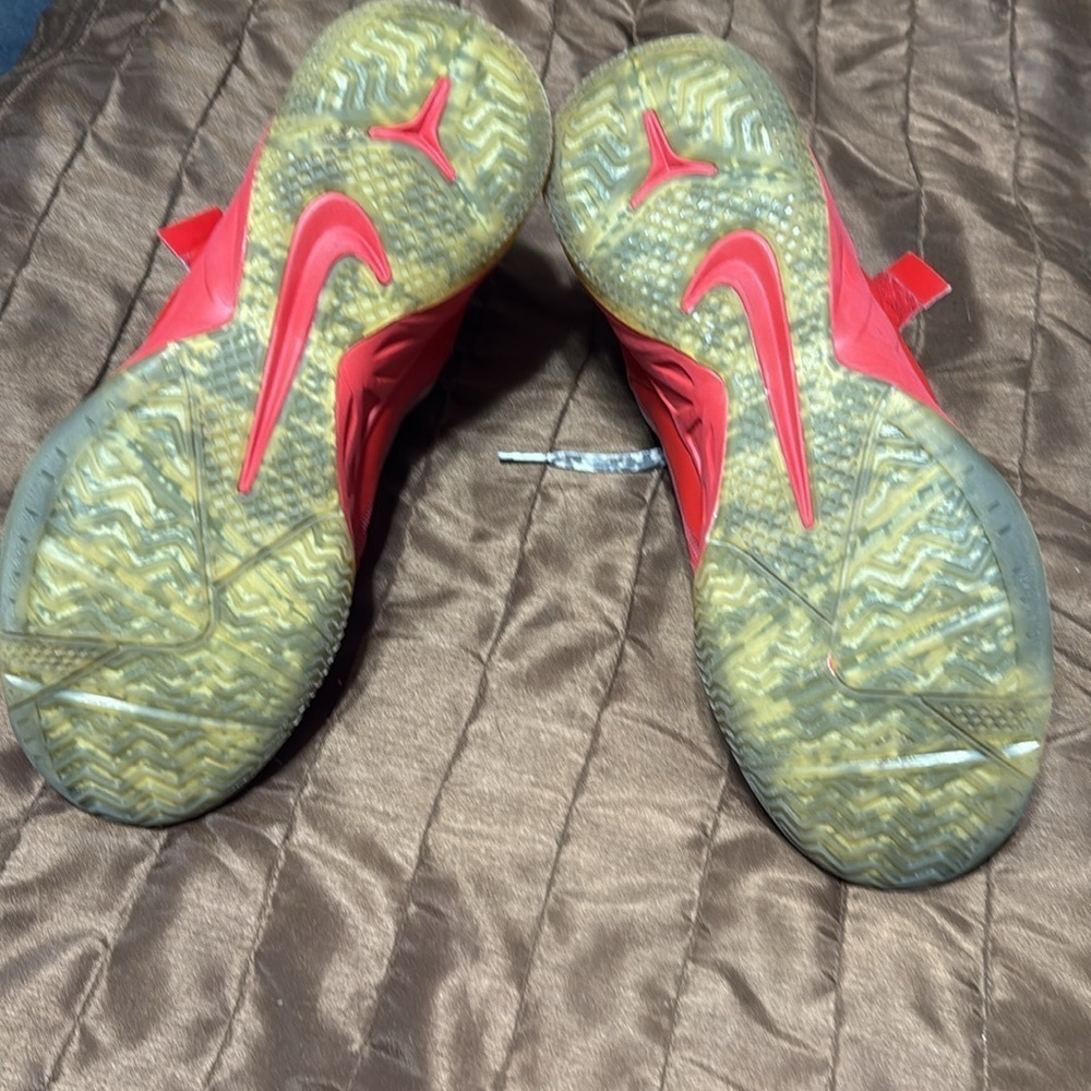 LeBron Zoom Soldier 6 - Picture 3 of 5
